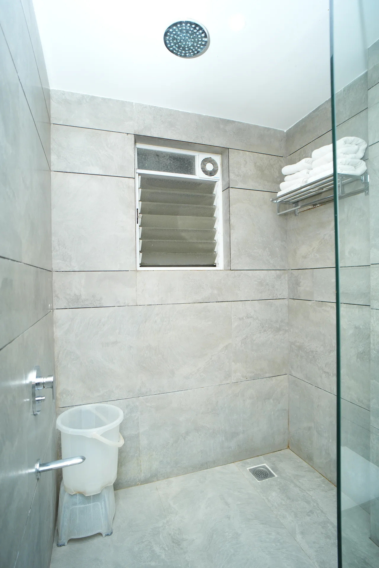 Deluxe Room 6